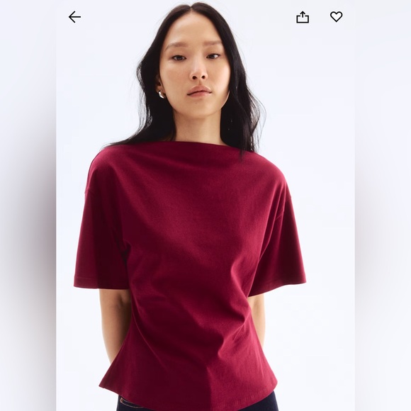 H&M Tops - H&M Women's Burgundy and also Grey Short Sleeve Tops.. 2 for the price of one